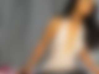 Live cam show with Hot-Mamacitah - Gagging on crypto-cams