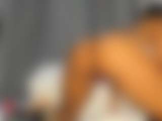 Hot-Mamacitah's Live Sex Cam Show