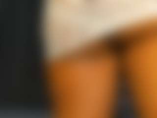 Hot-Mamacitah's Live Sex Cam Show