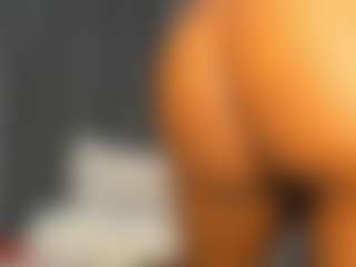 Hot-Mamacitah's Live Sex Cam Show