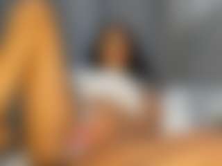 Hot-Mamacitah's Live Sex Cam Show