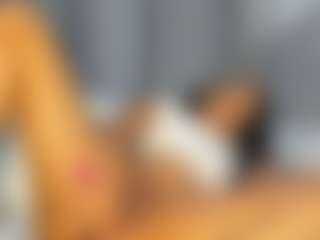 Hot-Mamacitah's Live Sex Cam Show