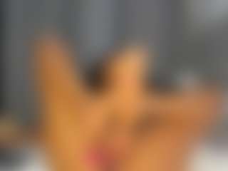 Hot-Mamacitah's Live Sex Cam Show
