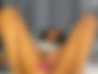 Hot-Mamacitah's Live Sex Cam Show