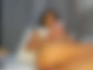 Hot-Mamacitah's Live Sex Cam Show
