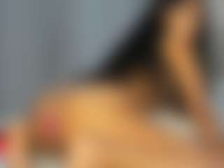 Hot-Mamacitah's Live Sex Cam Show