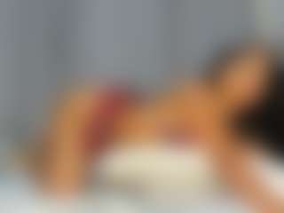 Hot-Mamacitah's Live Sex Cam Show