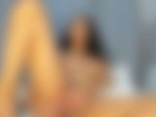 Hot-Mamacitah's Live Sex Cam Show