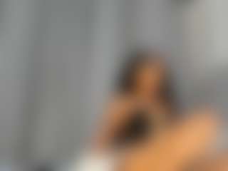 Hot-Mamacitah's Live Sex Cam Show