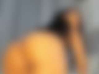 Hot-Mamacitah's Live Sex Cam Show