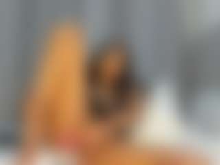 Hot-Mamacitah's Live Sex Cam Show