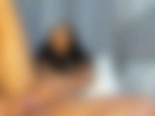 Hot-Mamacitah's Live Sex Cam Show