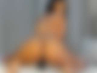 Hot-Mamacitah's Live Sex Cam Show