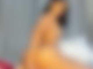 Hot-Mamacitah's Live Sex Cam Show