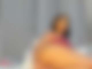 Hot-Mamacitah's Live Sex Cam Show