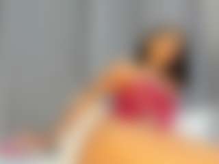 Live cam show with Hot-Mamacitah - Full Nudity on TeamSkeetLive