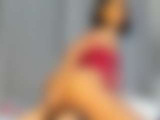 Hot-Mamacitah's Live Sex Cam Show