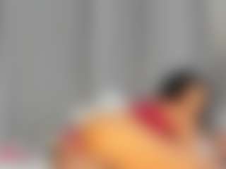 Hot-Mamacitah's Live Sex Cam Show