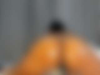 Live cam show with Hot-Mamacitah - Dildo Or Vibrator on Cam Slut