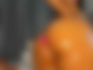 Live cam show with Hot-Mamacitah - Shaved Pussy on SpankPalCams