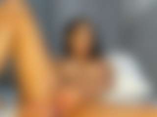 Hot-Mamacitah's Live Sex Cam Show