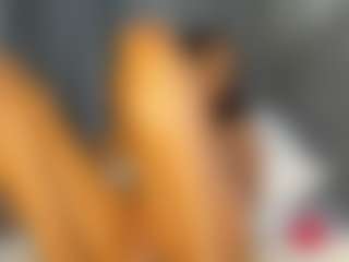 Hot-Mamacitah's Live Sex Cam Show