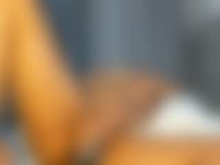 Hot-Mamacitah's Live Sex Cam Show