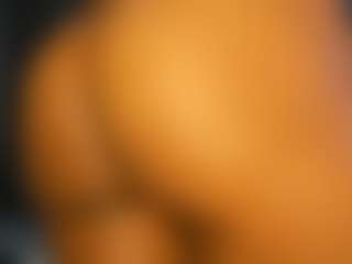 Hot-Mamacitah's Live Sex Cam Show