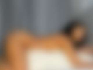 Hot-Mamacitah's Live Sex Cam Show