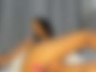 Hot-Mamacitah's Live Sex Cam Show