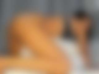 Hot-Mamacitah's Live Sex Cam Show