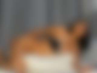 Hot-Mamacitah's Live Sex Cam Show