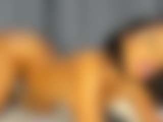 Hot-Mamacitah's Live Sex Cam Show