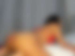 Hot-Mamacitah's Live Sex Cam Show