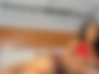 Hot-Mamacitah's Live Sex Cam Show