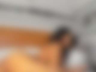Hot-Mamacitah's Live Sex Cam Show