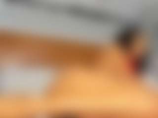 Hot-Mamacitah's Live Sex Cam Show