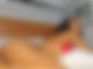 Hot-Mamacitah's Live Sex Cam Show