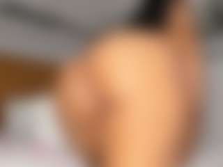 Hot-Mamacitah's Live Sex Cam Show