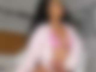 Hot-Mamacitah's Live Sex Cam Show