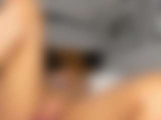 Hot-Mamacitah's Live Sex Cam Show