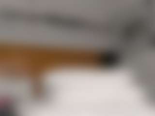 Hot-Mamacitah's Live Sex Cam Show