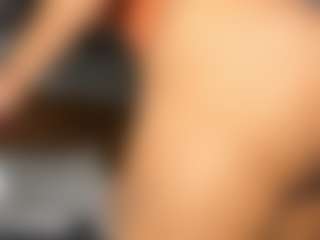 Hot-Mamacitah's Live Sex Cam Show