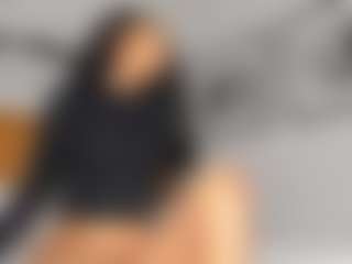 Hot-Mamacitah's Live Sex Cam Show