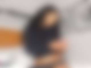 Hot-Mamacitah's Live Sex Cam Show