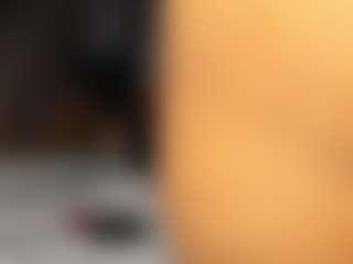 Hot-Mamacitah's Live Sex Cam Show