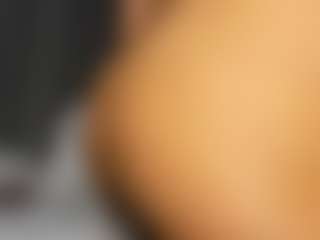 Hot-Mamacitah's Live Sex Cam Show