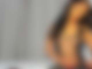Live cam show with Hot-Mamacitah - Squirt on Chatstar