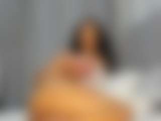 Hot-Mamacitah's Live Sex Cam Show