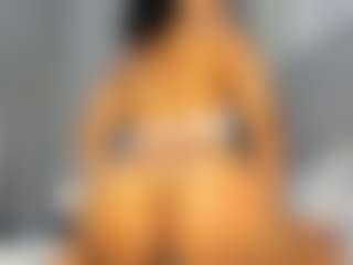 Hot-Mamacitah's Live Sex Cam Show